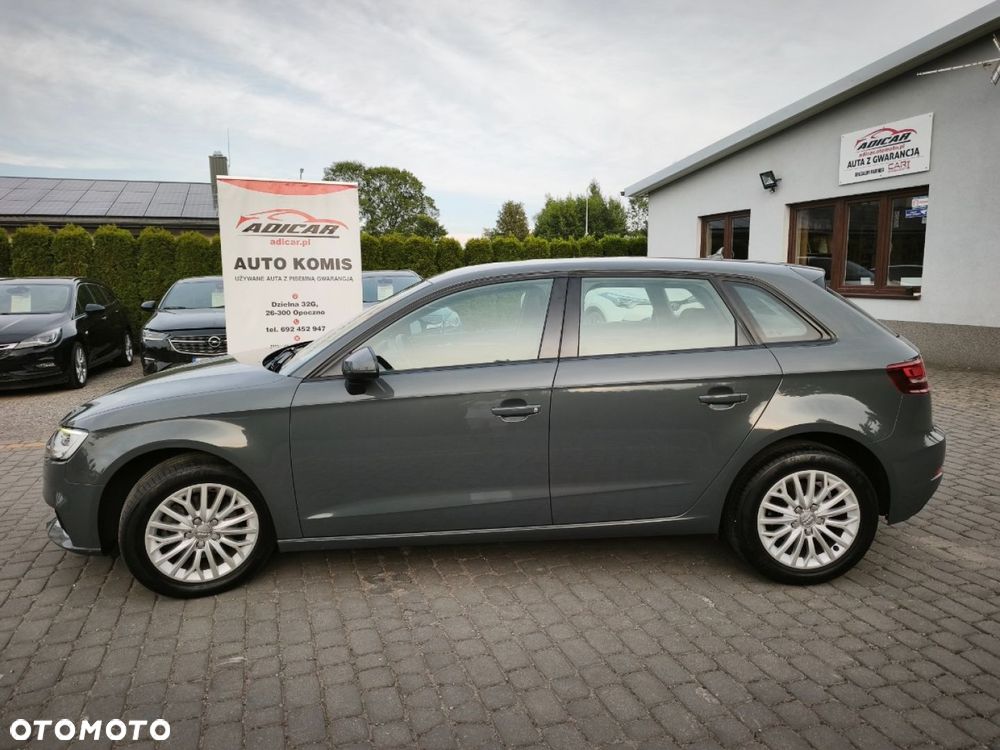 Audi A3 Sportback - 2
