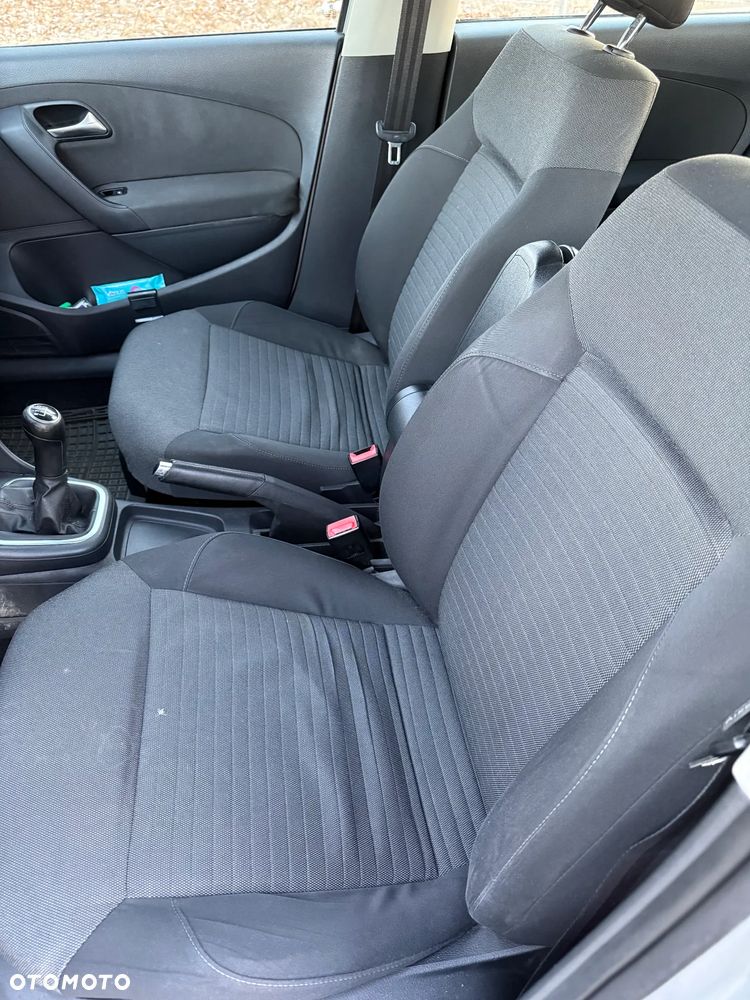 Volkswagen Polo 1.6 TDI Comfortline - 15