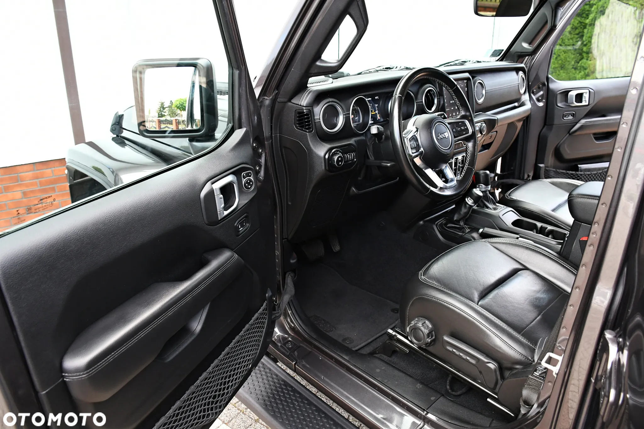 Jeep Wrangler Unlimited GME 2.0 Turbo Sahara - 20
