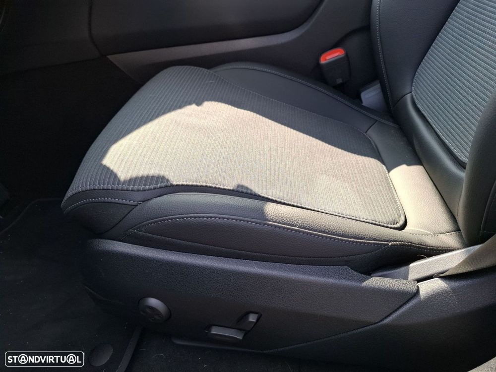 Mercedes-Benz GLC 300 de 4Matic — fotografia 15