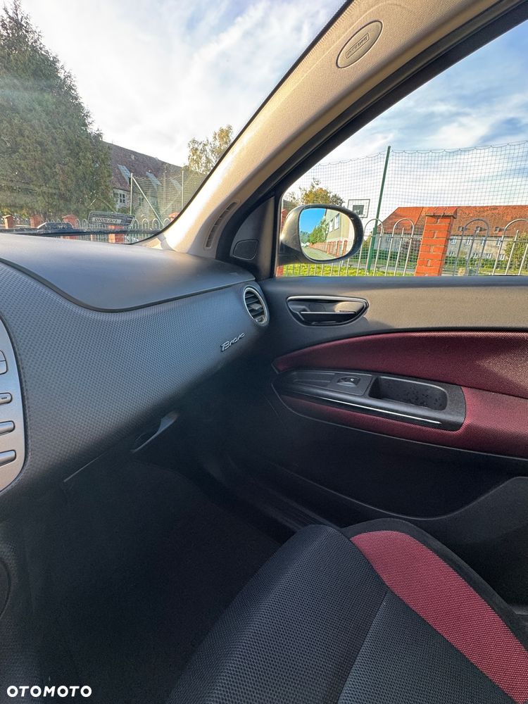 Fiat Bravo 1.4 16V Active - 17