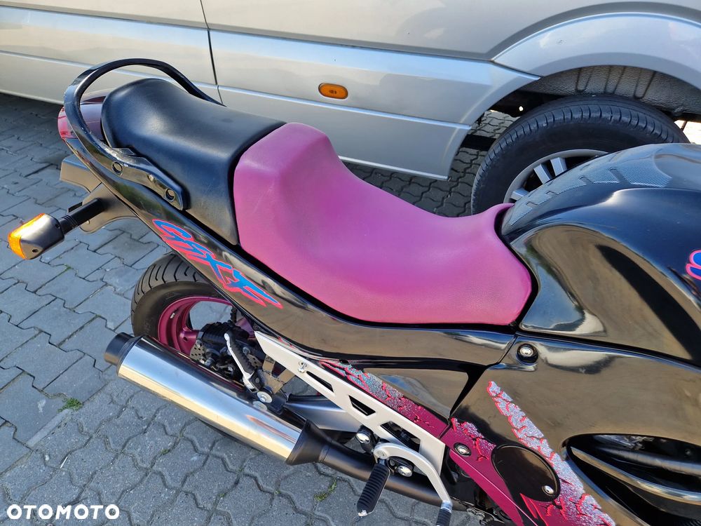 Suzuki GSX-F - Katana - 18