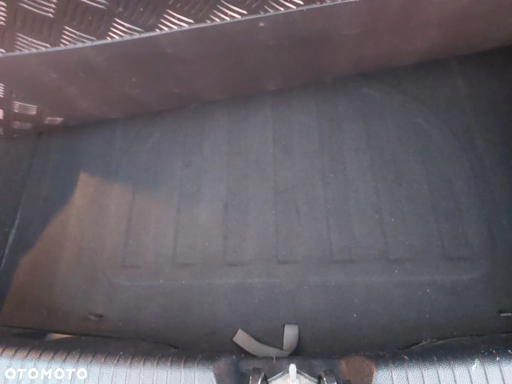 Kia Ceed 1.6 GDI Business Line - 8
