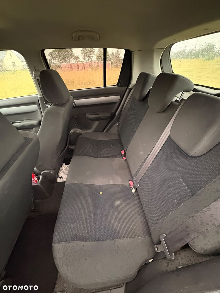 Suzuki Swift 1.3 DDiS 16v GLX DPF - 14