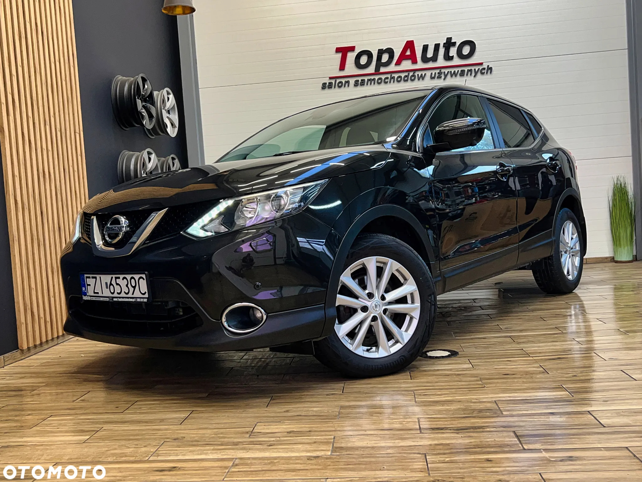 Nissan Qashqai 1.6 DCi N-Connecta Xtronic - 16