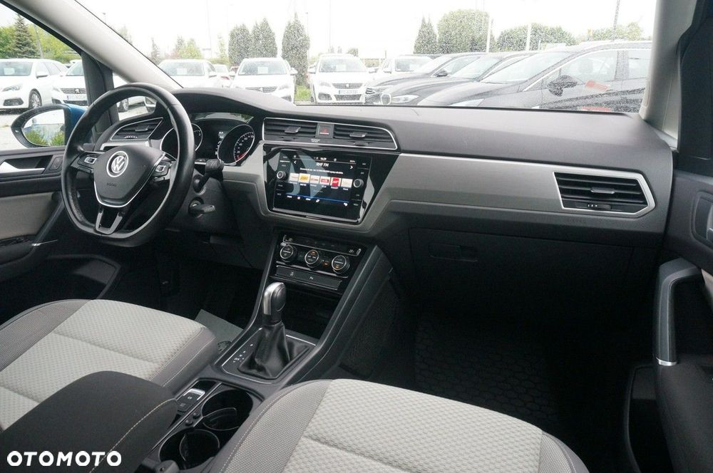 Volkswagen Touran 2.0 TDI BMT Comfortline DSG - 17