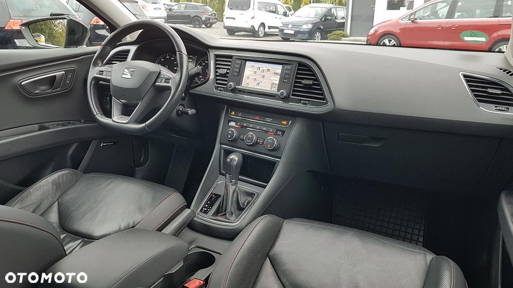 Seat Leon 1.8 TSI Ecomotive DSG FR - 17