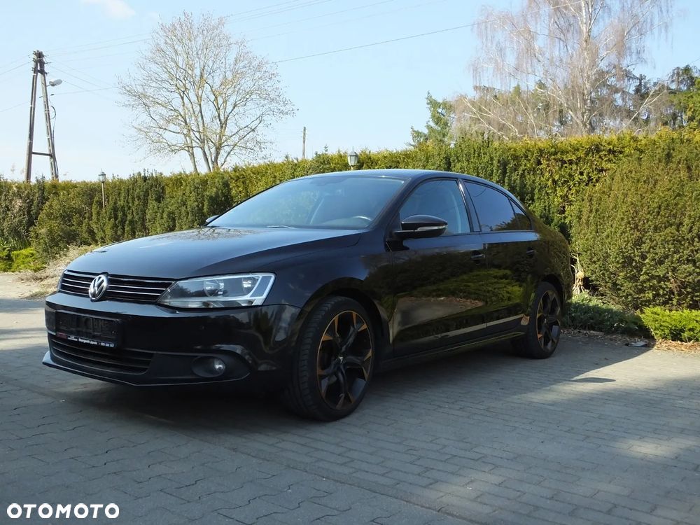 Volkswagen Jetta 1.6 TDI DPF Comfortline - 4