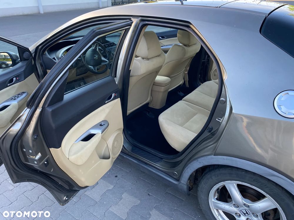 Honda Civic 1.8 Executive - 14