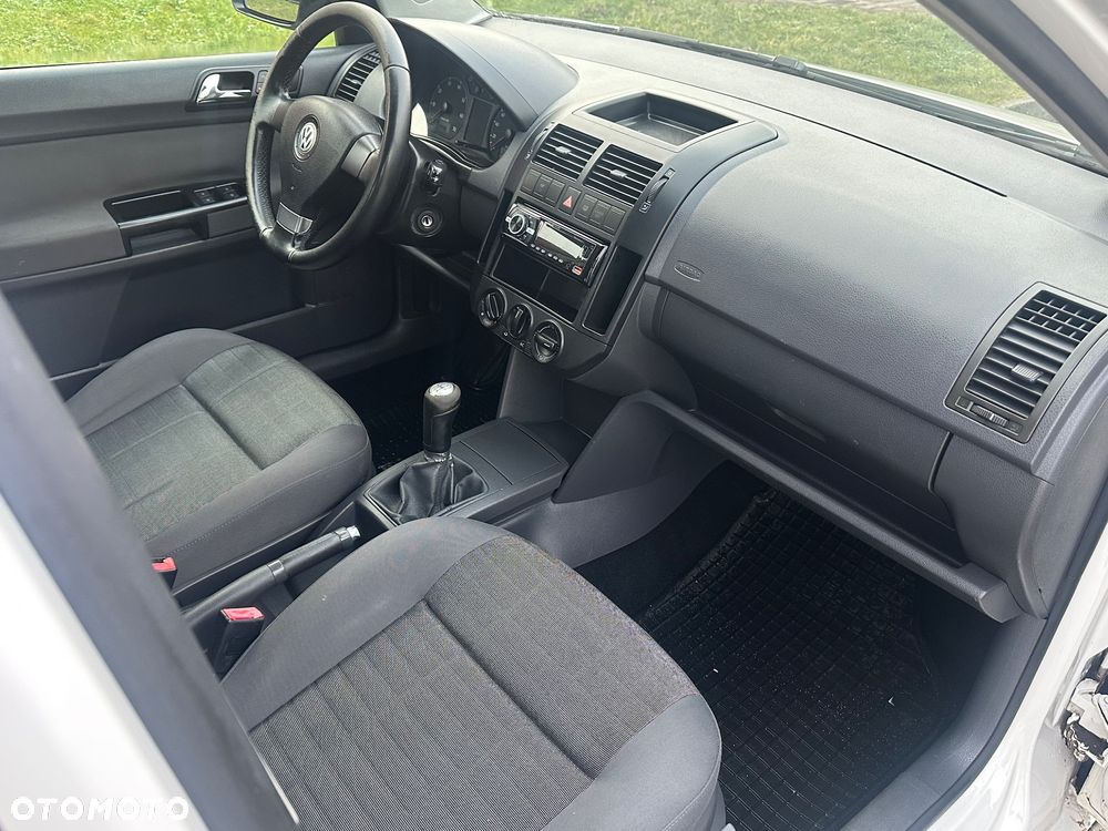 Volkswagen Polo 1.4 Trendline - 5