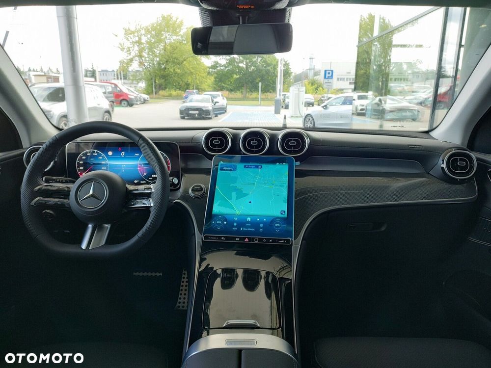 Mercedes-Benz GLC - 14