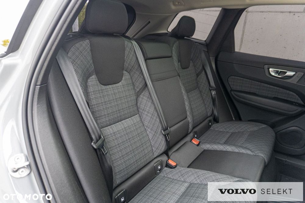 Volvo XC 60 - 18