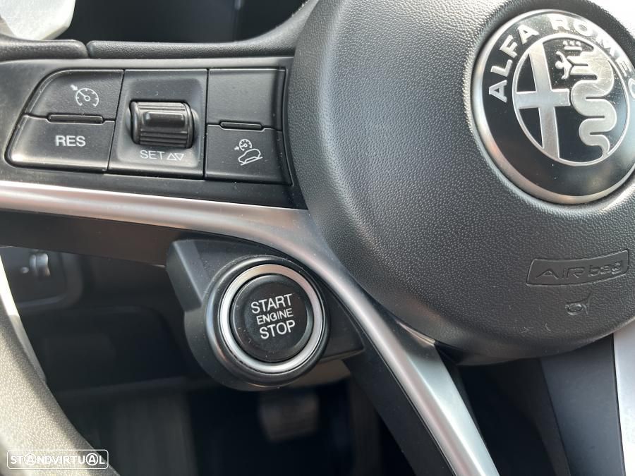 Alfa Romeo Stelvio 2.2 D Super AT8 - 46