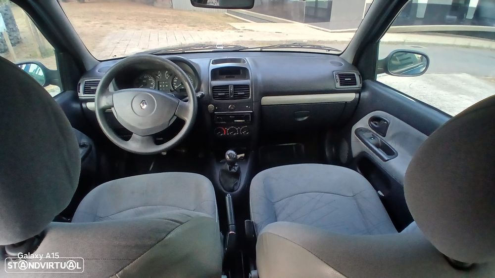 Renault Clio 1.5 dCi Confort Privilège - 3