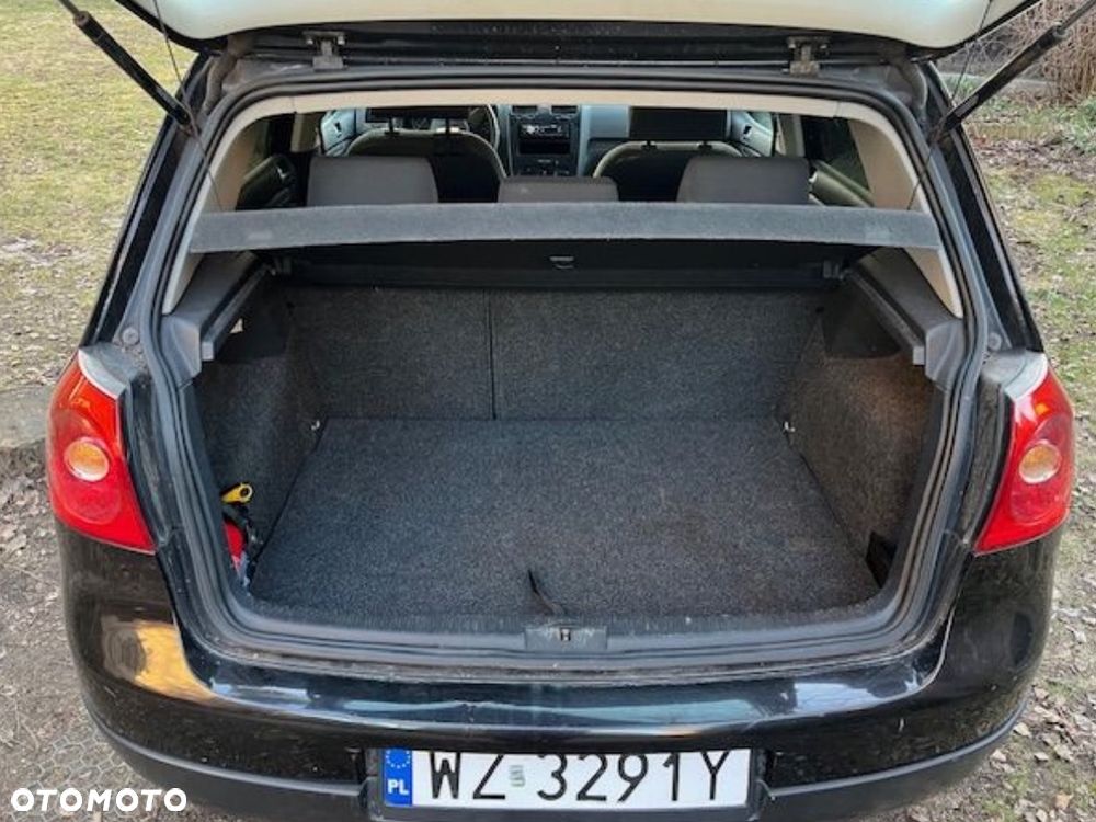 Volkswagen Golf 1.6 FSI Trendline - 7