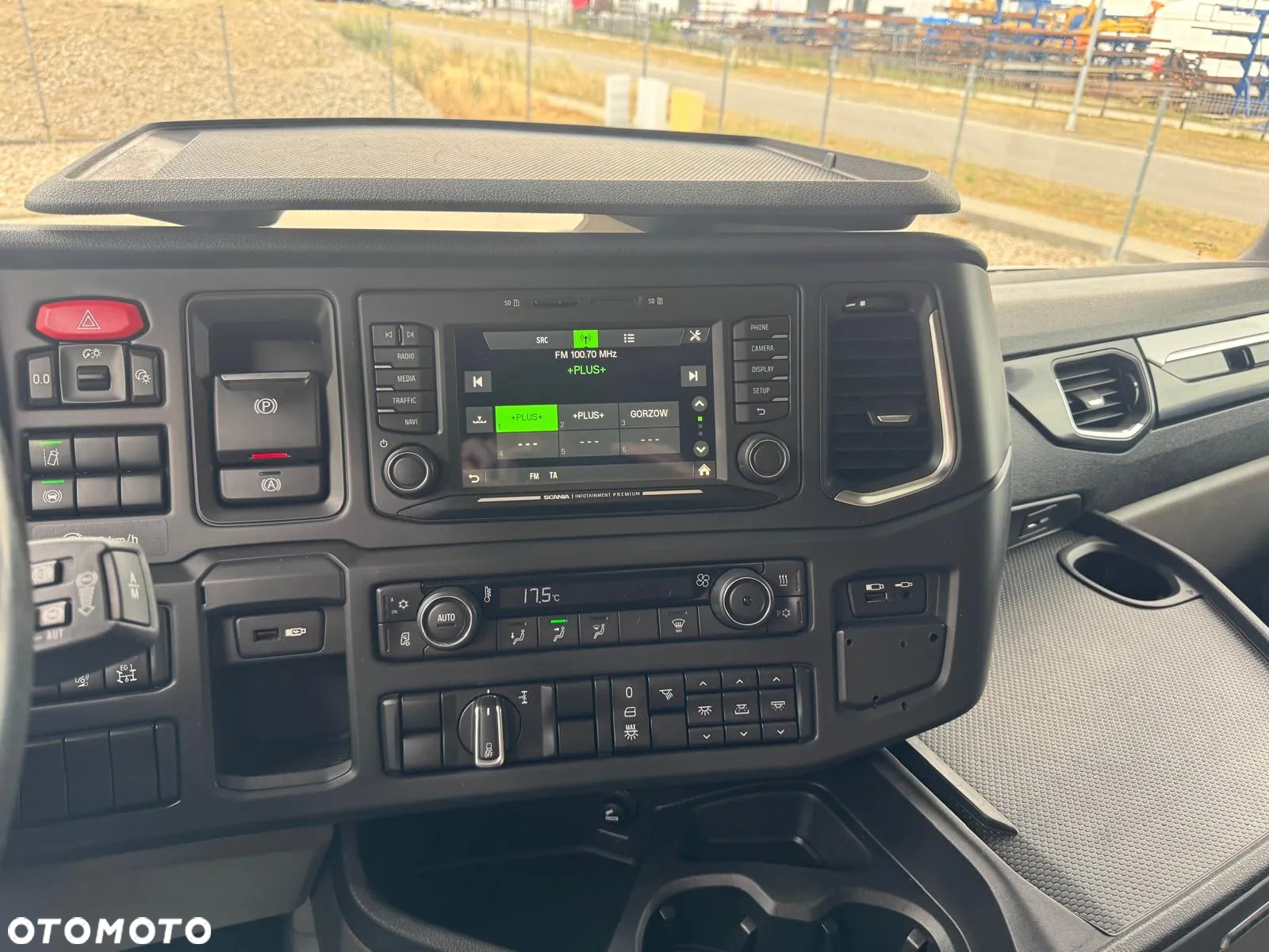 Scania S450 / 2021r/ FULL LEDY/ ADR AT/ KLIMA STACJONARNA/ NAVI/ BAKI 1450L - 18