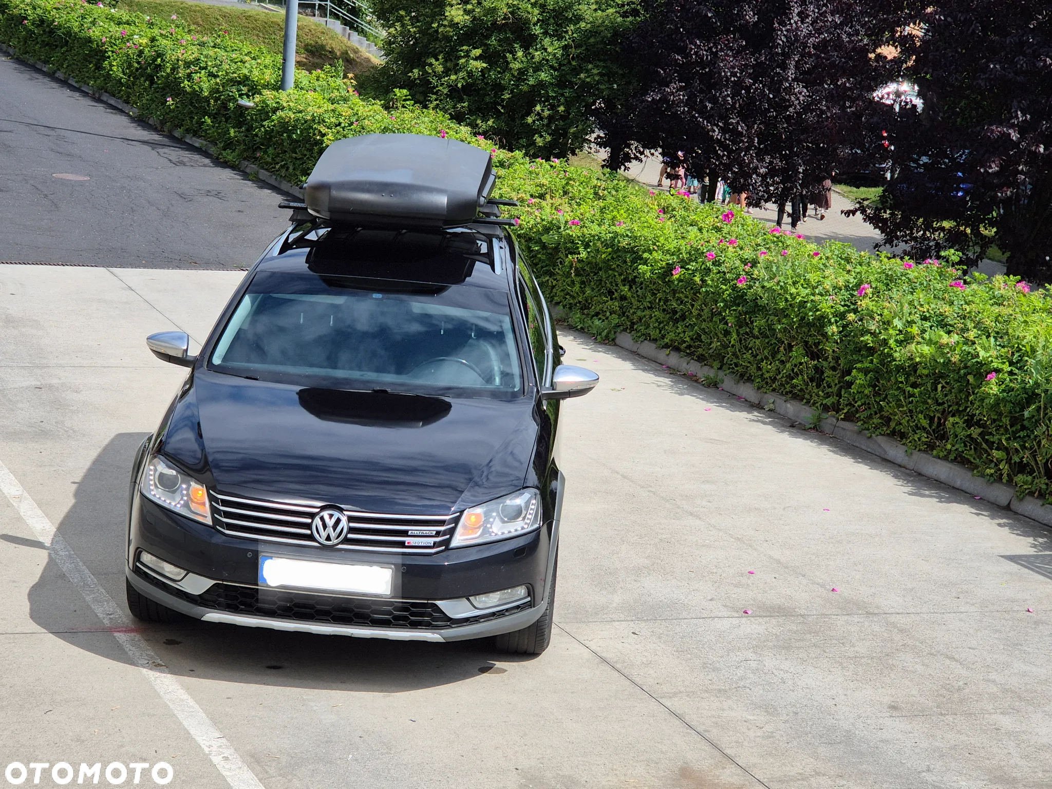 Volkswagen Passat Variant 2.0 TDI DSG BlueMotion Technology Business Edition - 9