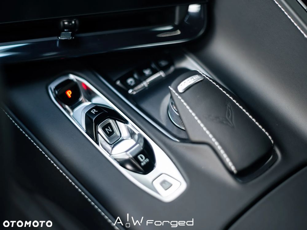 Chevrolet Corvette - 33