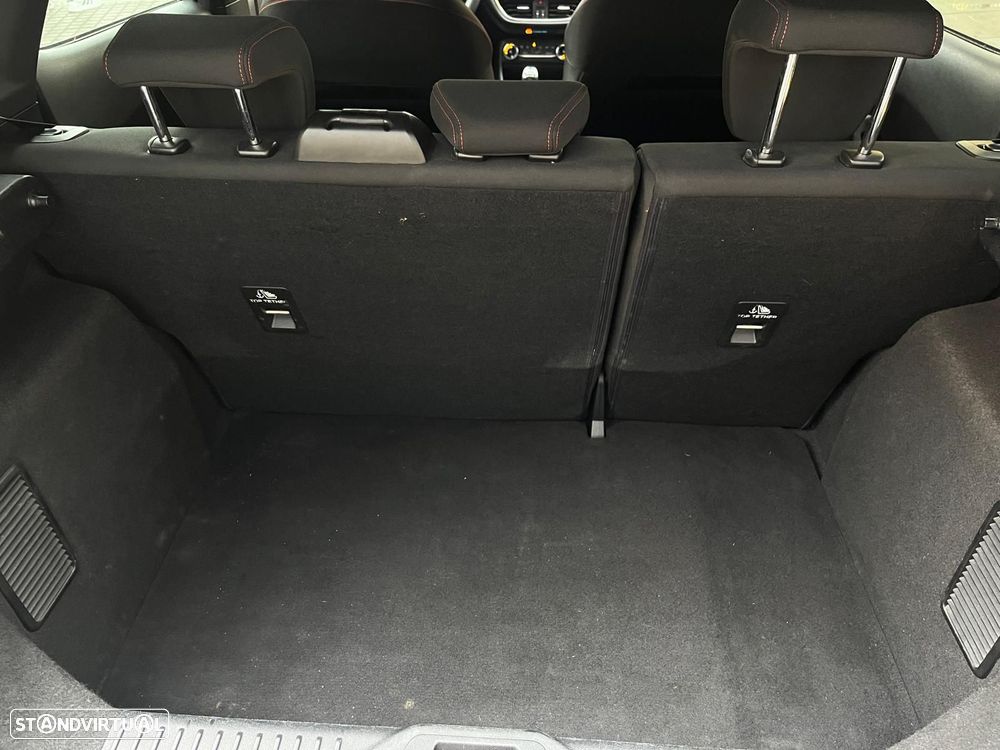 Ford Fiesta 1.0 EcoBoost ST-Line - 41