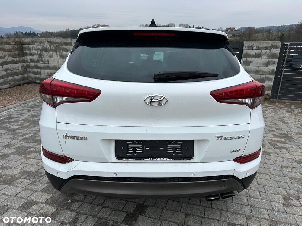 Hyundai Tucson 2.0 CRDi 4WD Automatik Style - 5