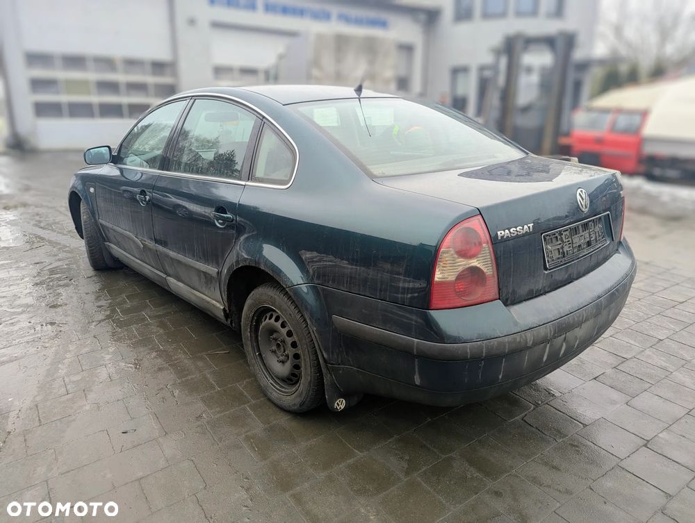 VW Passat B5 Lift sedan na części - 10