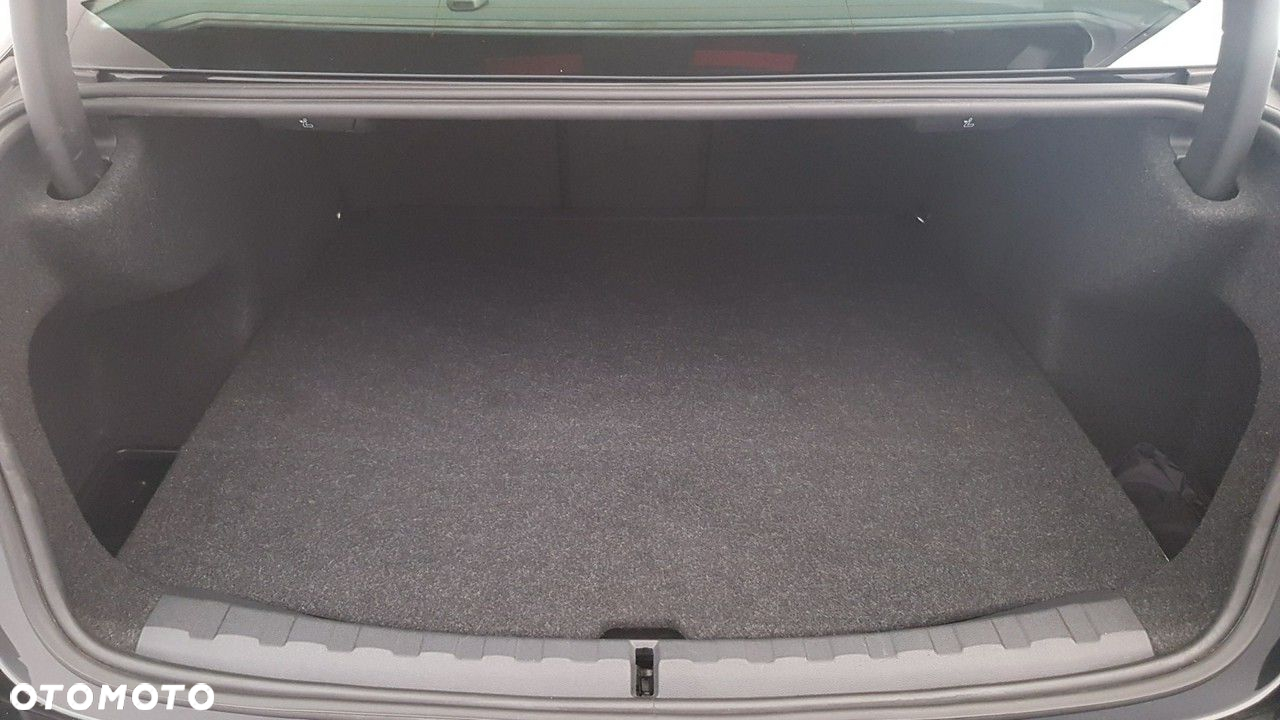 BMW Seria 3 - 23
