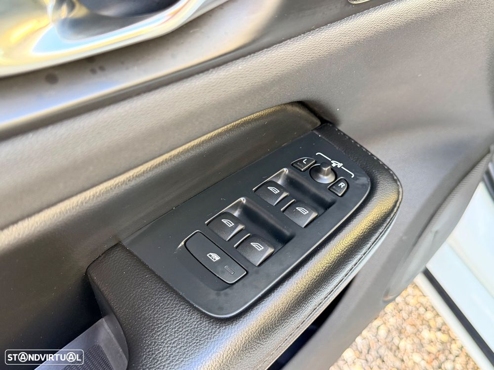 Volvo V60 2.0 T6 AWD TE Inscription - 13