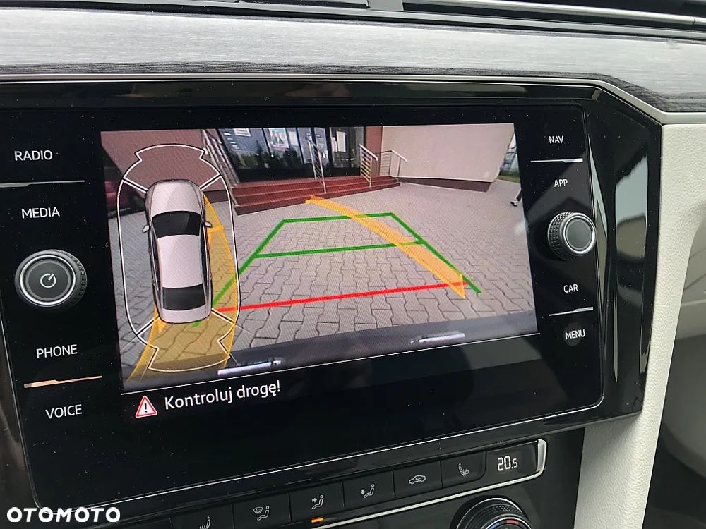 Volkswagen Passat Variant 2.0 TDI BMT 4Mot Highline DSG - 13