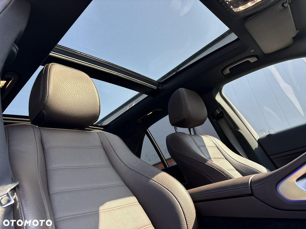 Mercedes-Benz GLE - 22