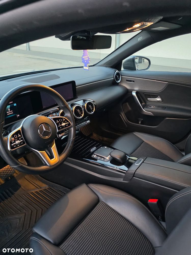 Mercedes-Benz CLA 200 d 8G-DCT Progressive - 15
