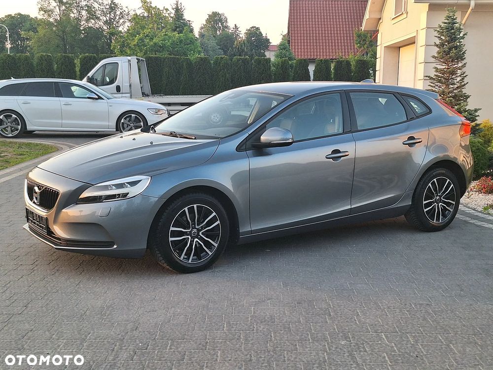 Volvo V40 D2 Kinetic - 14