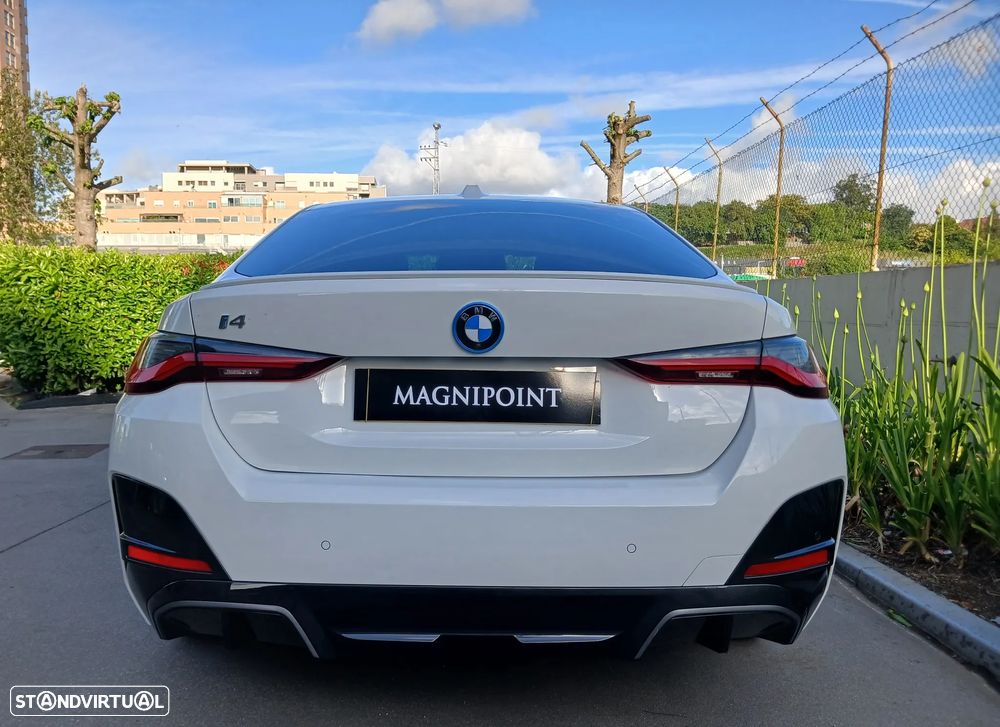 BMW i4 eDrive35 Pack Desportivo M - 5