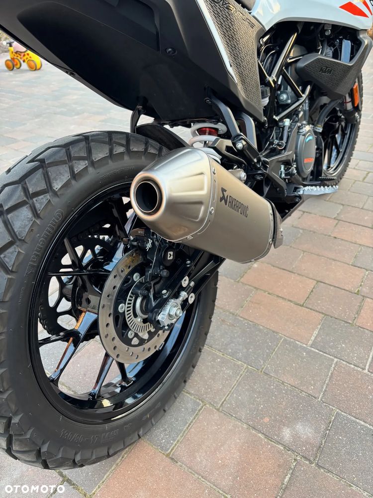 KTM Adventure - 6