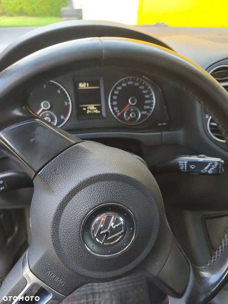 Volkswagen Golf Plus - 9