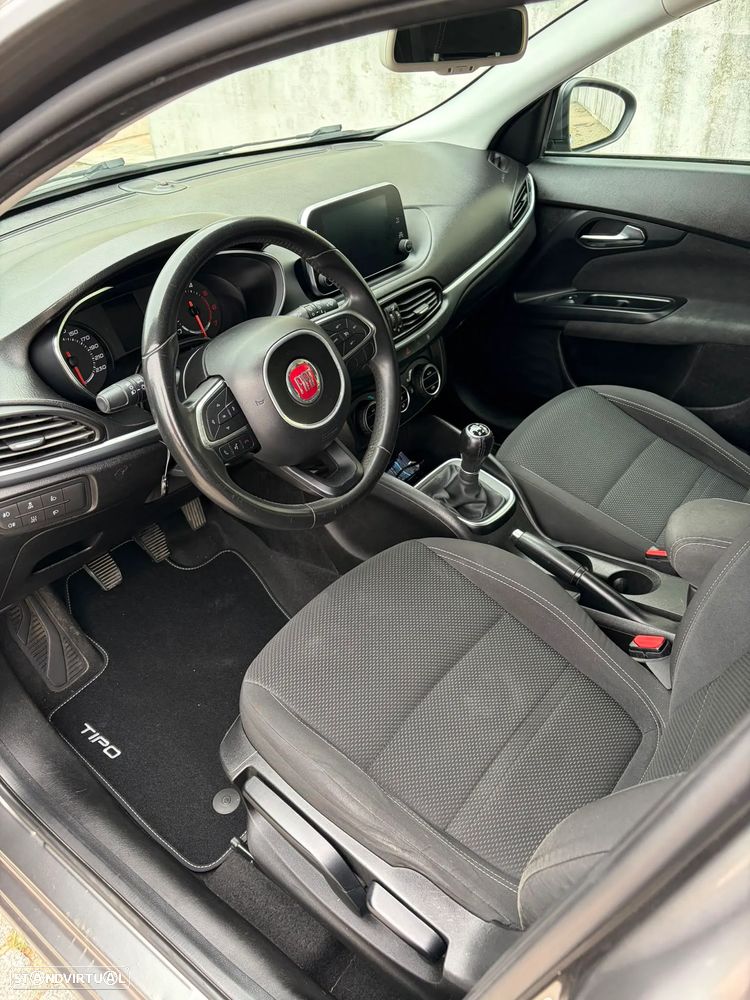 Fiat Tipo Station Wagon 1.3 M-Jet Lounge - 5