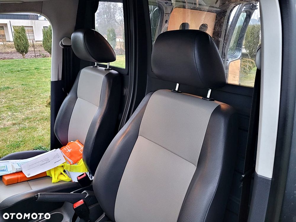Volkswagen Caddy - 19