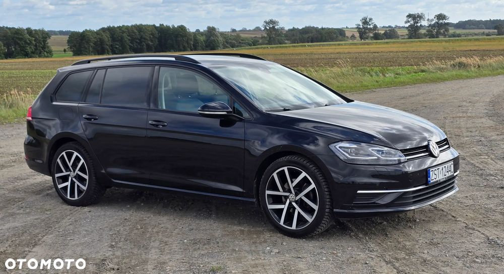 Volkswagen Golf - 5