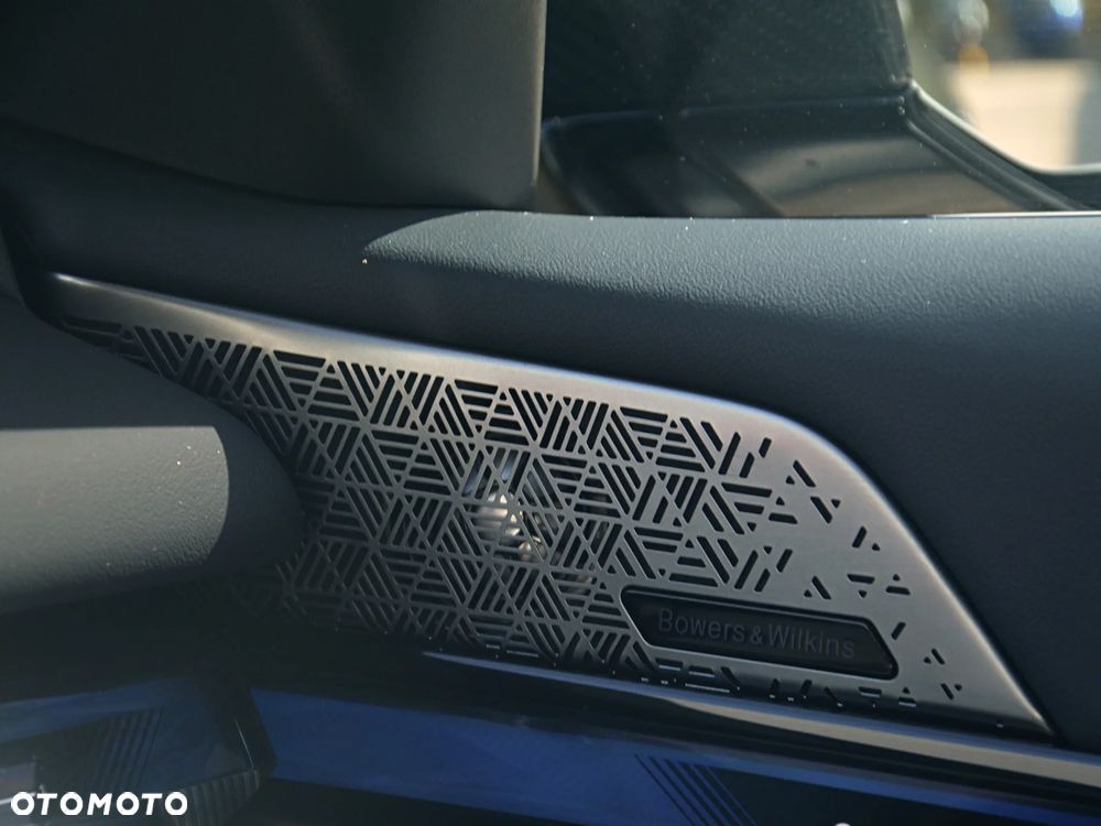 BMW i5 83.9kWh M60 xDrive - 10