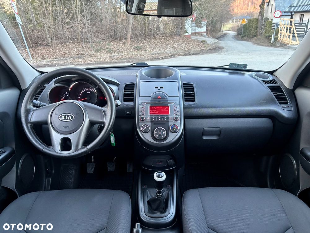 Kia Soul 1.6 CRDI L - 34