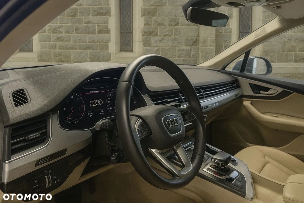 Audi Q7 - 5
