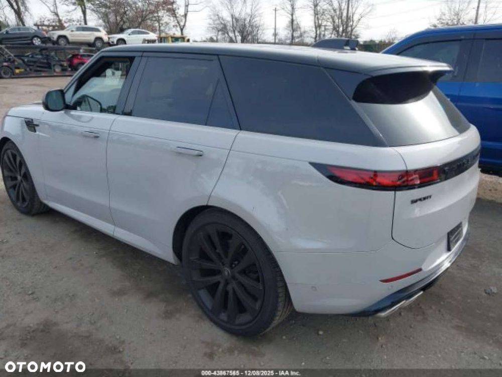 Land Rover Range Rover Sport 2025 photo 3