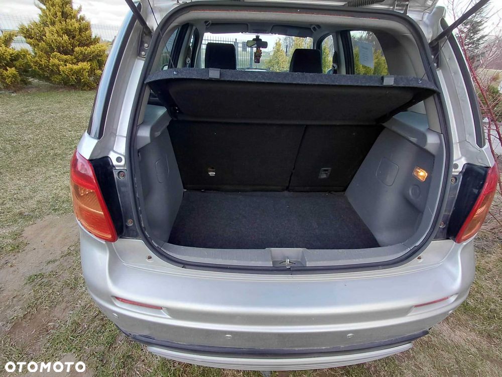 Suzuki SX4 - 4