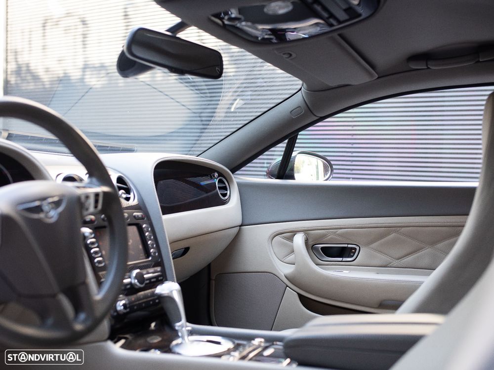 Bentley Continental GT Speed - 24