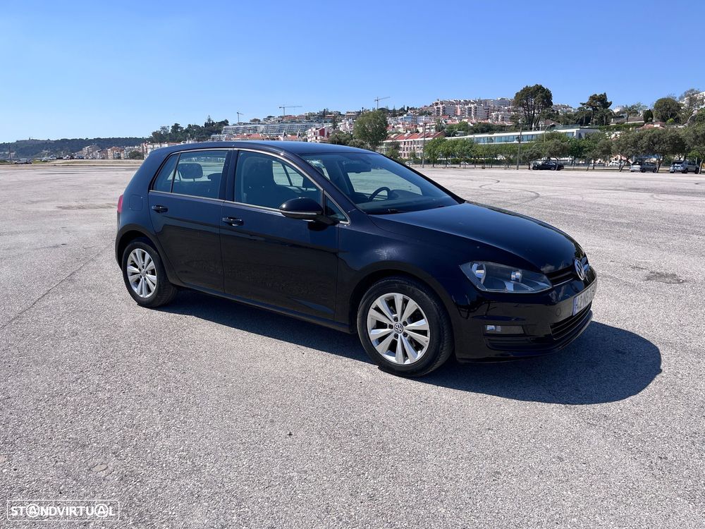 VW Golf 1.6 TDi Confortline - 12