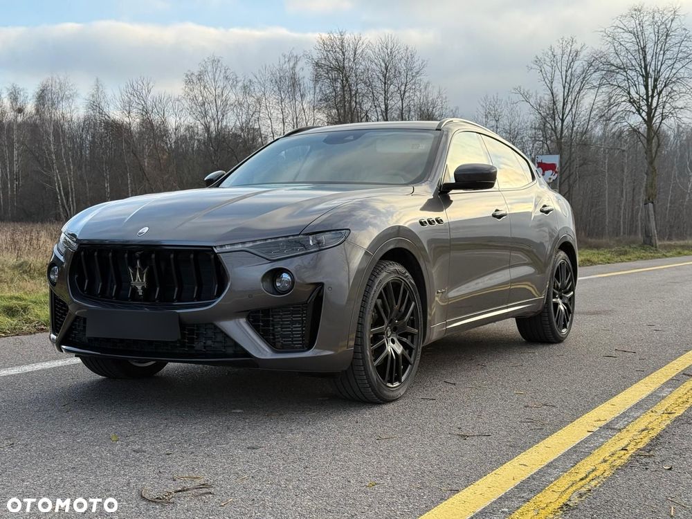 Maserati Levante - 3