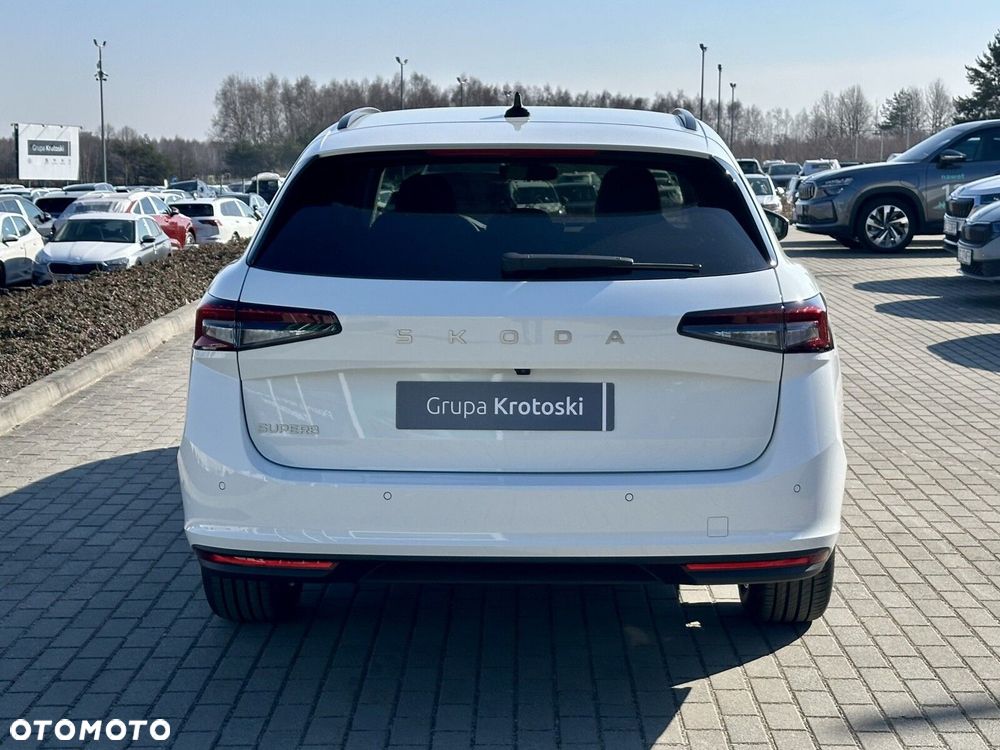 Skoda Superb 2.0 TDI SCR Essence DSG - 6