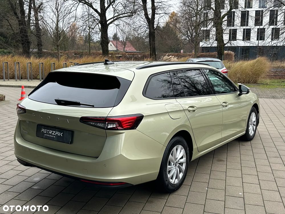 Skoda Superb 1.5 TSI Ambition DSG - 6