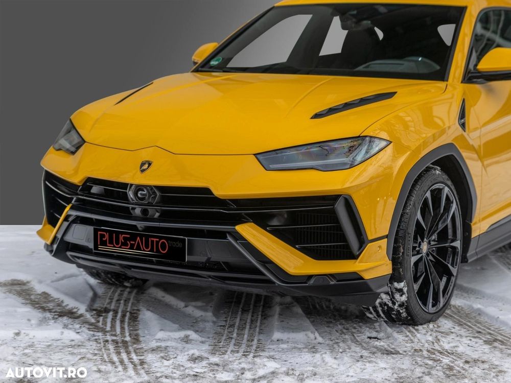 Lamborghini URUS - 14