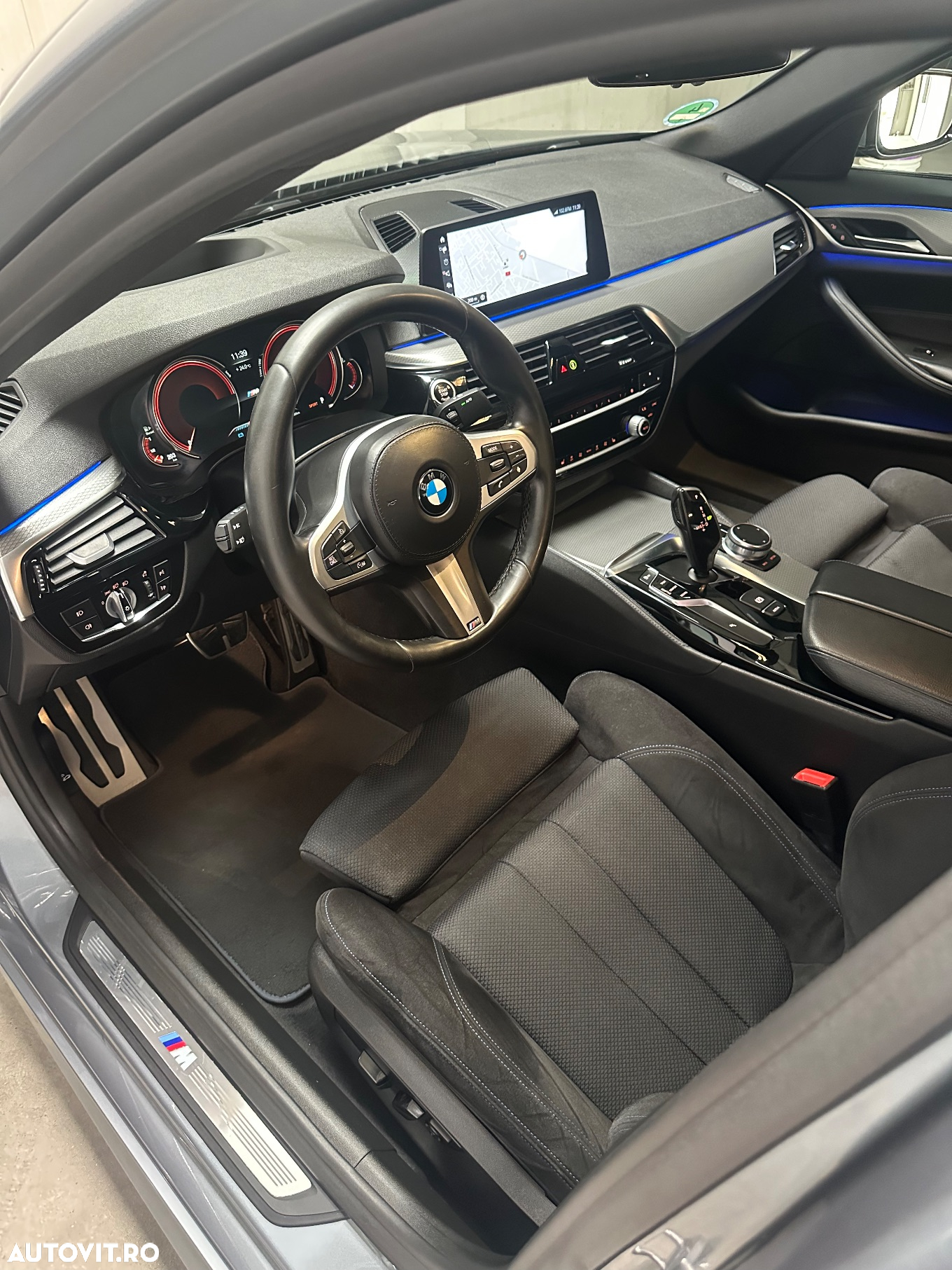 BMW Seria 5 525d Aut. - 14