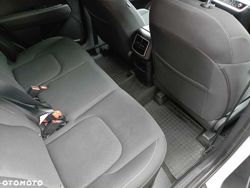 Kia Sportage - 7